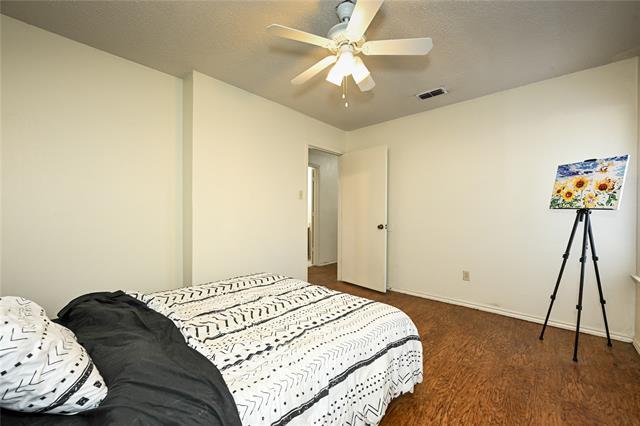 Building Photo - 1113 Bayfield Dr