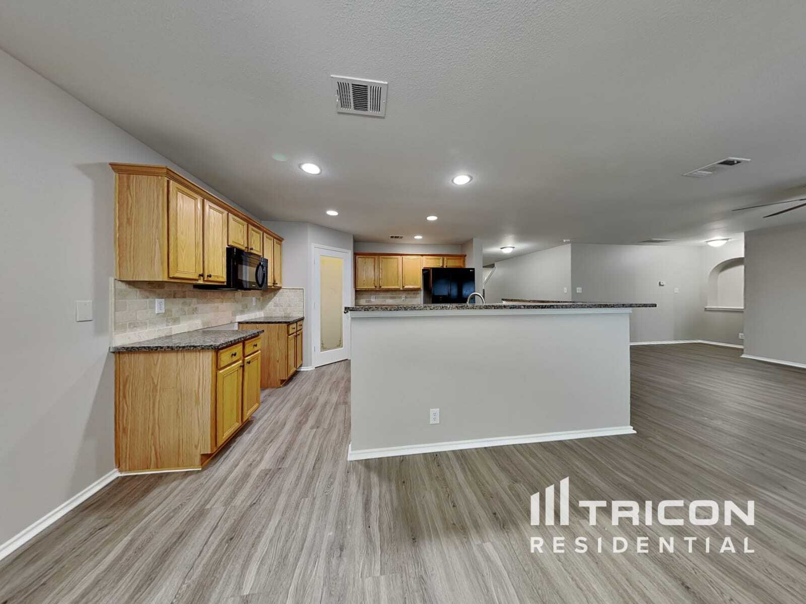 Building Photo - 227 Rock Springs Dr