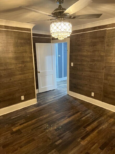 BEDROOM 1 - 905 N Layton Ave