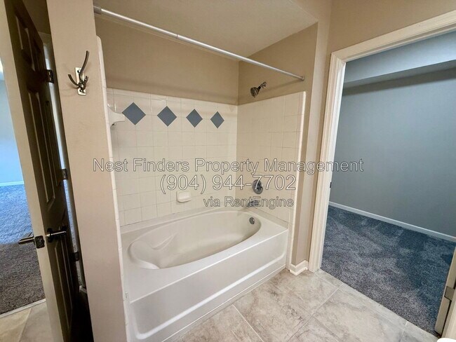 Building Photo - 10435 Mid Town Pkwy
