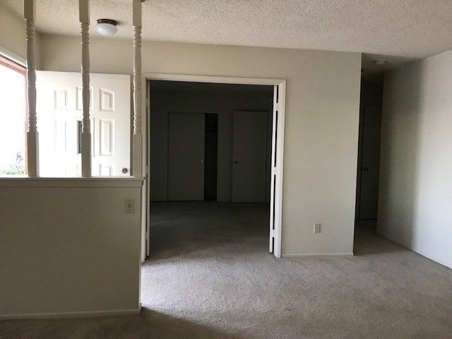 Building Photo - LOVELY 4 BEDROOM HOME IN APPLE VALLEY