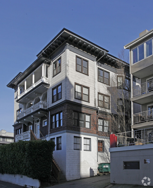 Building Photo - Chardonnay Apartments