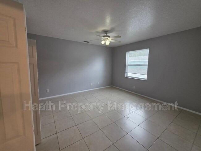 Building Photo - 5157 Rena St