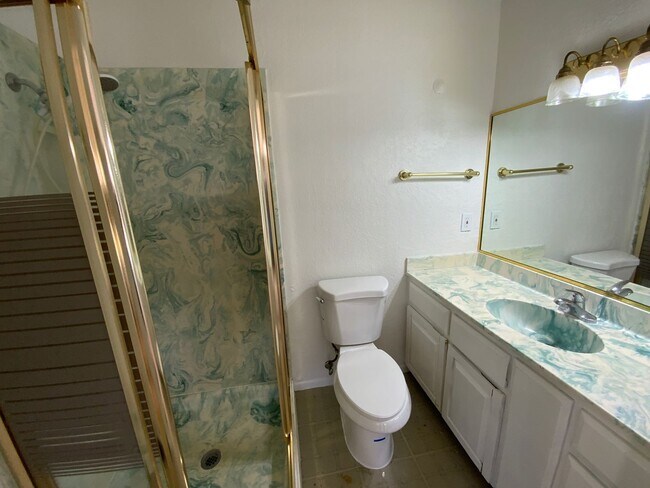 Building Photo - 5 Bedroom Single Story Home Available Near Snow Vista Blvd SW & Gibson Blvd!