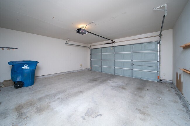 Building Photo - 4710 Shane Creek Ln