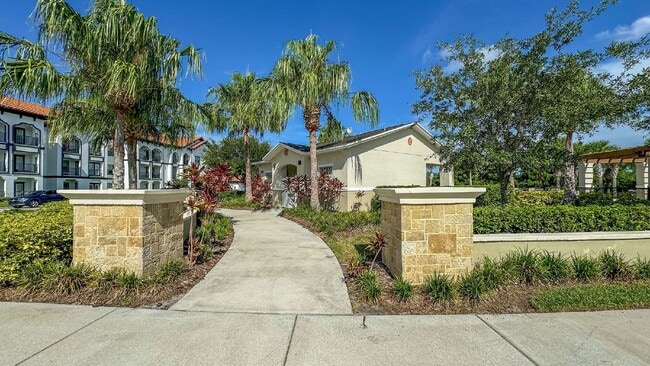 Building Photo - Live in the gorgeous, desirable Arrivas Vi...