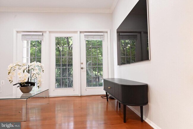 Building Photo - 11800 Old Georgetown Rd