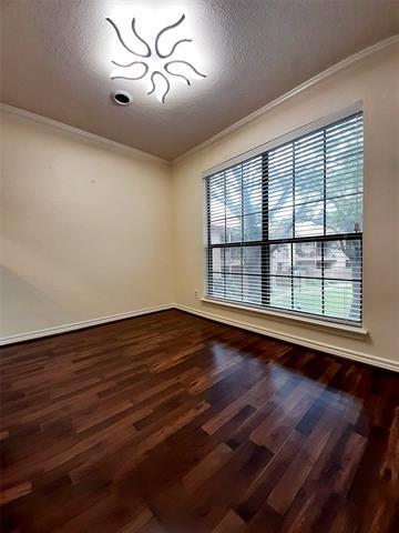 Building Photo - 16301 Ledgemont Ln