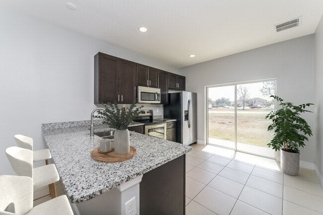 Building Photo - 532 Imperial Pl