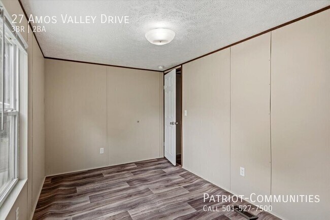 Building Photo - 27 Amos Valley Dr