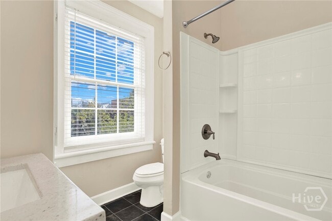 Building Photo - 32 E Taylor St