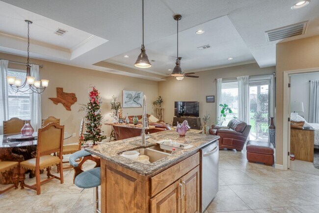 Building Photo - 301 Firestone Dr