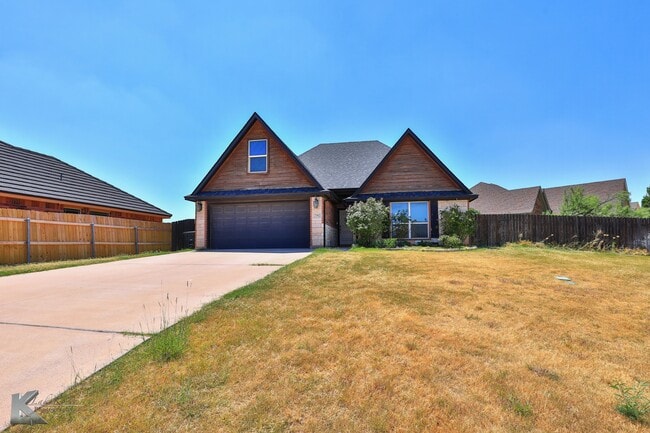 Primary Photo - 7902 Tuscany Dr
