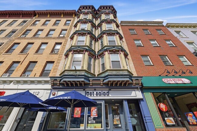 Building Photo - 114 Washington St