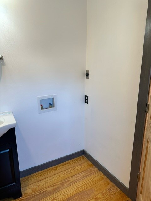 stackable washer dryer hook up - 4 Elm St