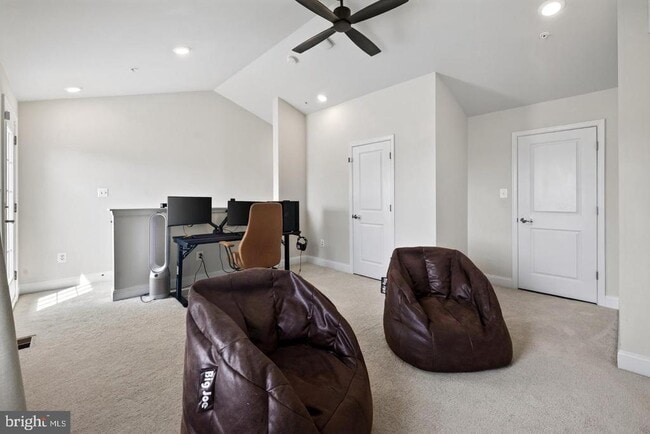 Building Photo - 7564 Warburg Way