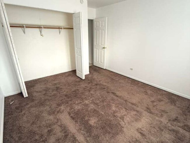 Building Photo - 8108 Waterbury Ct