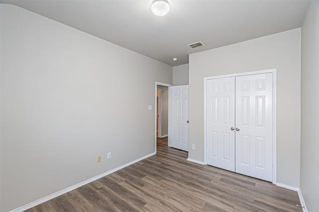 Building Photo - 3733 Vista Greens Dr