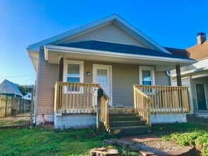 Building Photo - 1324 Gavitt St