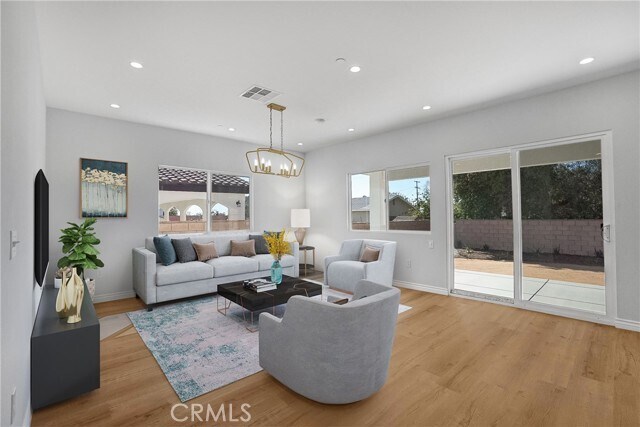 Building Photo - 451 Hervey Ave