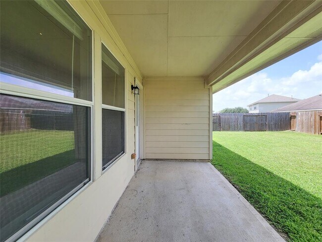 Building Photo - 2731 Trinity Glen Ln