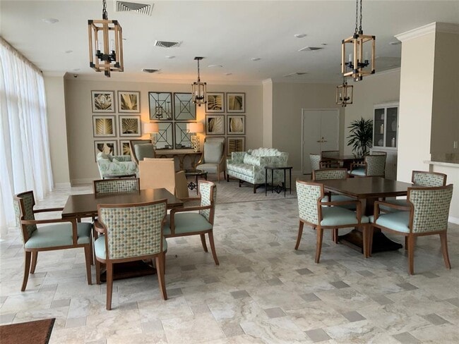 Building Photo - 2929 Buffalo Speedway