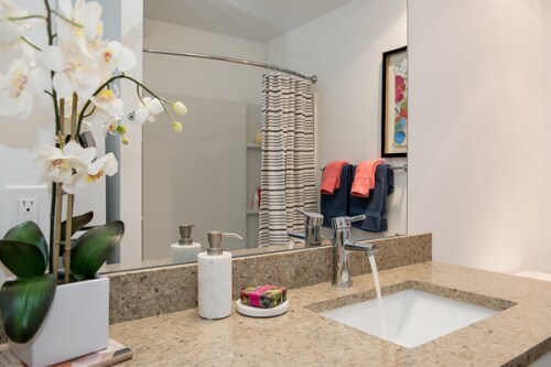 Building Photo - Junction Flats - 1 bedroom