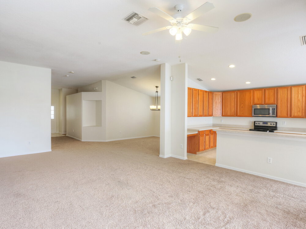 Building Photo - 24622 Volterra Ct