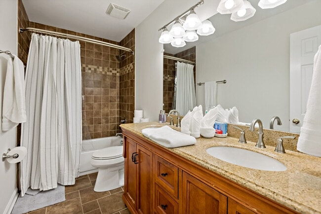 Building Photo - 6505 Columbia Pike