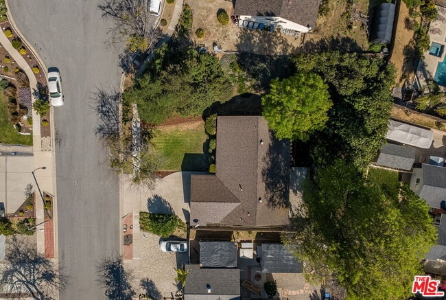 Building Photo - 3333 Corning St