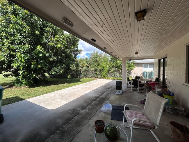 Building Photo - 11641 SW 50th St