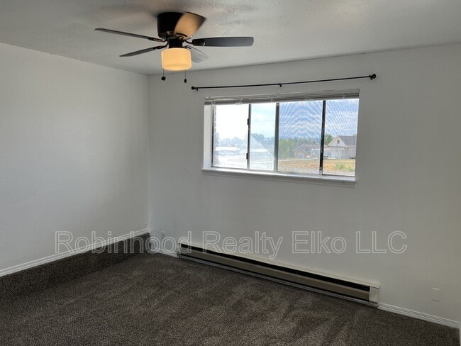 Building Photo - 397 Parkchester Dr