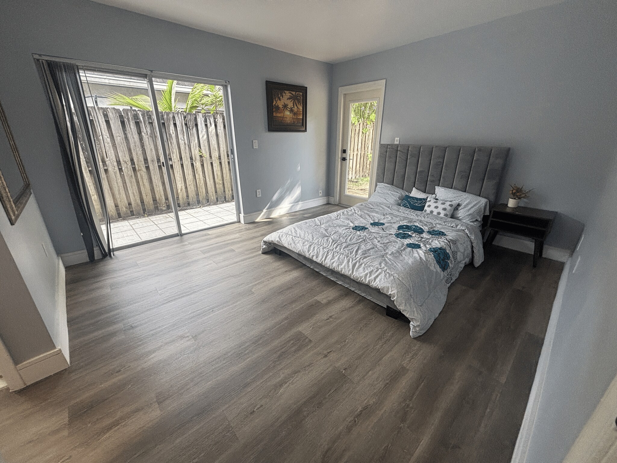 Building Photo - 814 SW 12th Pl