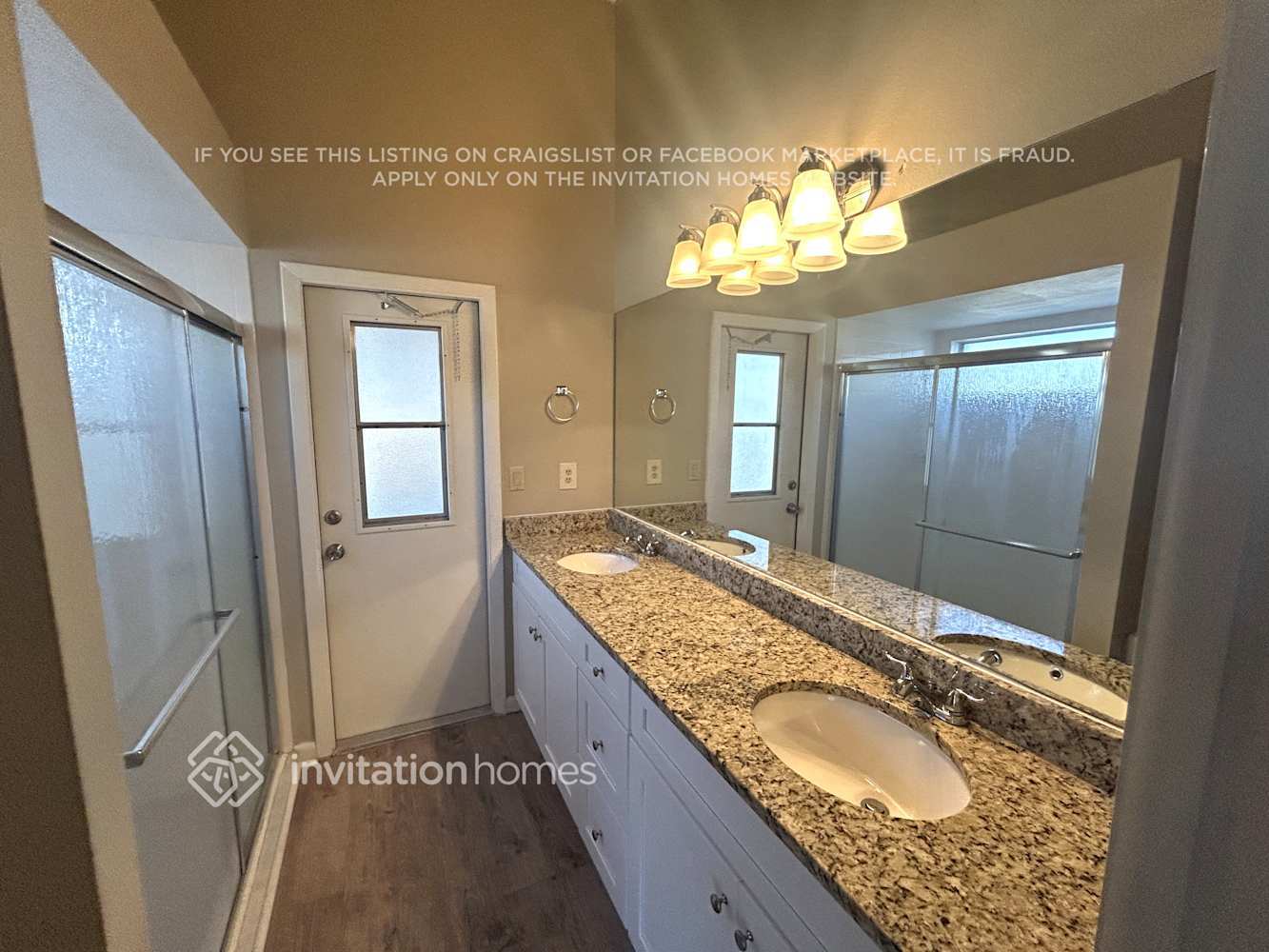 Building Photo - 1916 Bridgehampton Pl