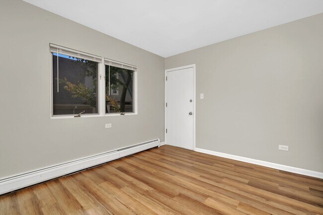 Building Photo - 38 S Waiola Ave