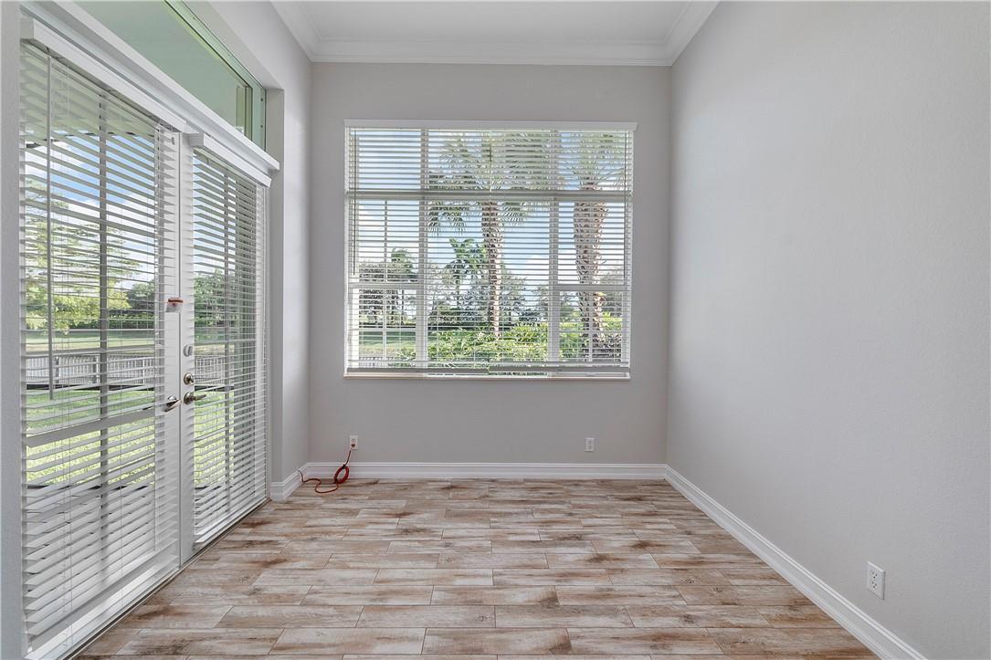 Building Photo - 10980 NW 78th Pl