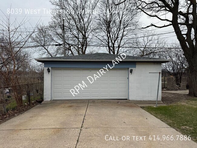 Building Photo - 8039 W Thurston Ave