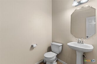 Building Photo - 5405 English Oak Dr