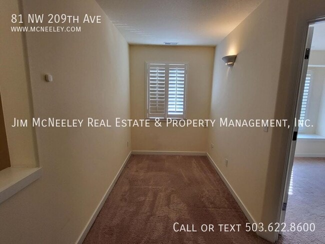 Building Photo - 81 NW 209th Ave