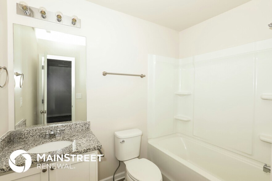 Building Photo - 2565 Wood Bend Ln