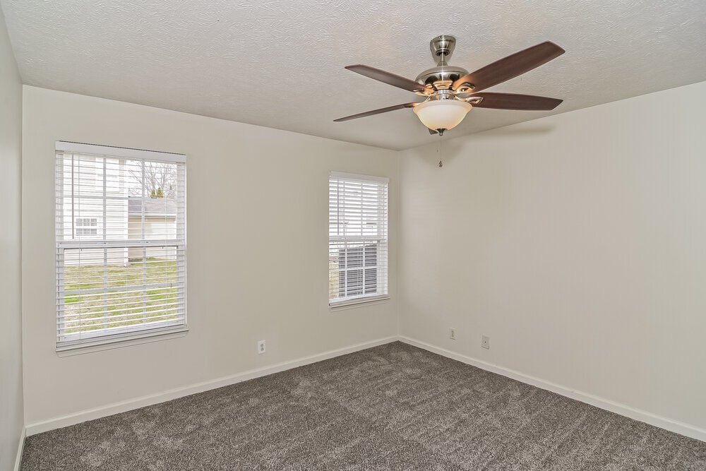 Building Photo - 3128 Sherborne Ct