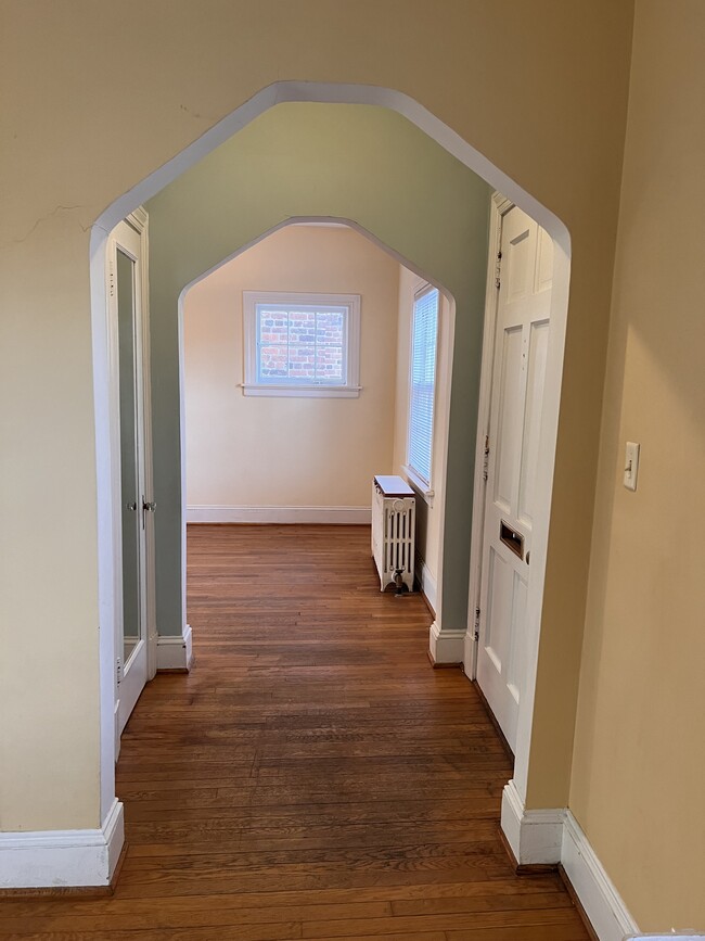 Building Photo - 3213 Condie St