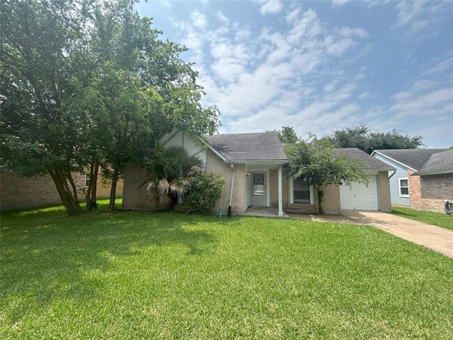 Primary Photo - 711 Stonewall Dr