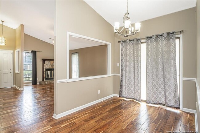 Building Photo - 6972 Timberwood Dr
