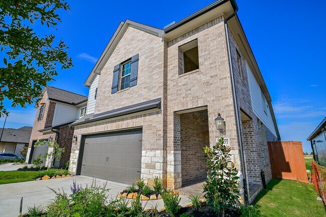 Building Photo - 7207 Winterberry Gln Ln