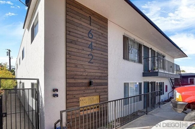 Building Photo - 1642 C Ave