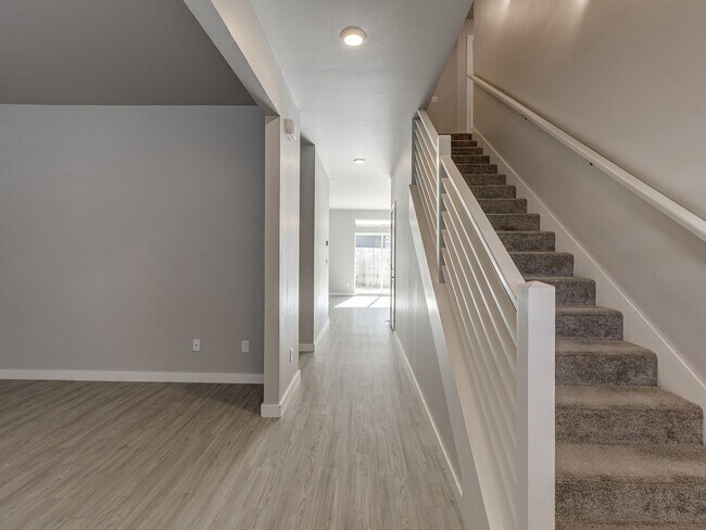 Building Photo - 508 NW 176th Terrace