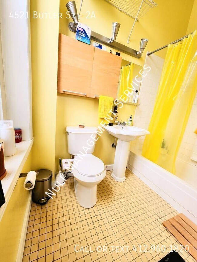 Building Photo - 4521 Butler St