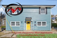 Building Photo - 1704 McGill Ave