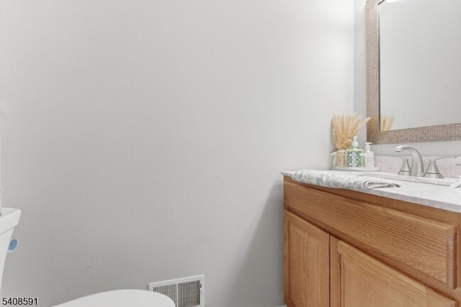 Building Photo - 774 Sassafras Ct